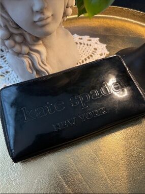 Vintage kate spade New York Black Patent Wallet